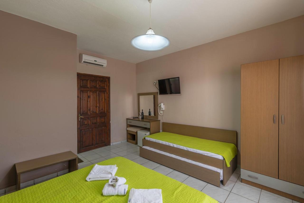 Natasa Hotel สกาลา โปเตมิอัส ภายนอก รูปภาพ